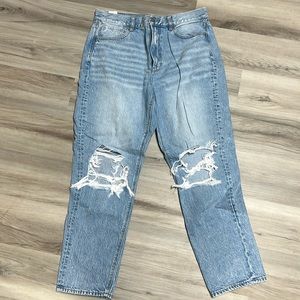 American Eagle mom jeans